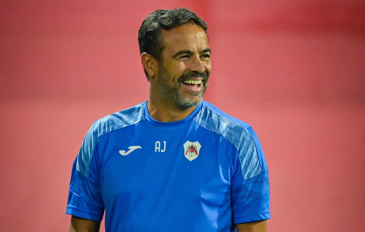 Negócio fechado! Cruzeiro acerta com Artur Jorge e prepara anúncio oficial