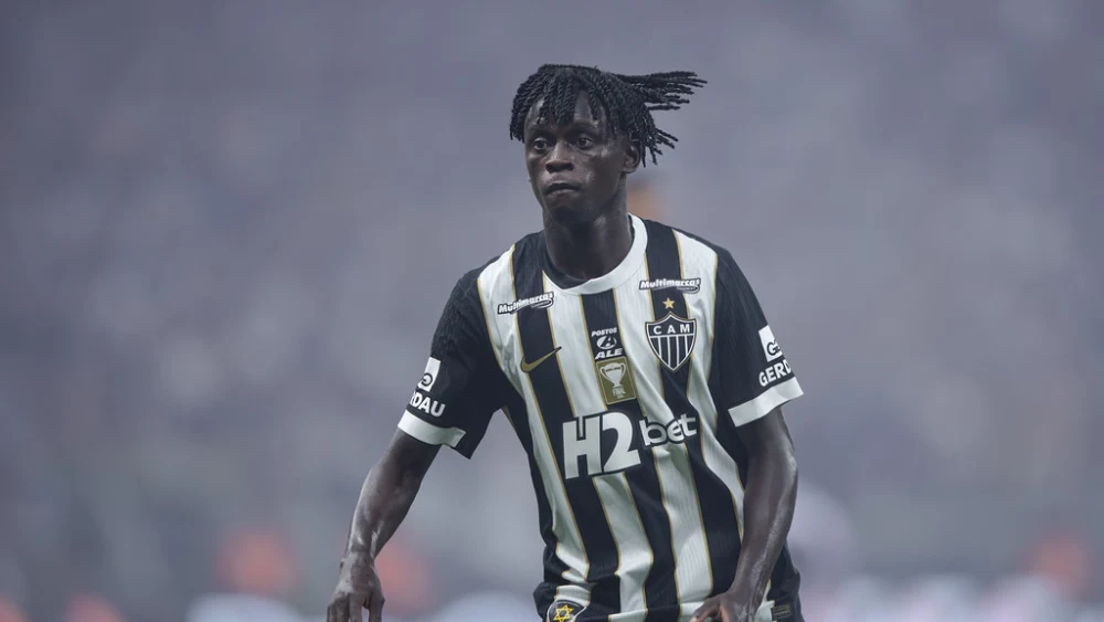 Clube Atlético Mineiro encaminha renovação de contrato com jovem Cissé