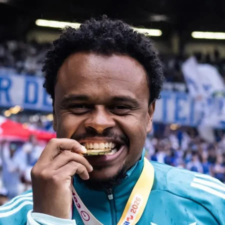 Técnico campeão da Copinha reforça comissão do Cruzeiro contra o Athletico-PR