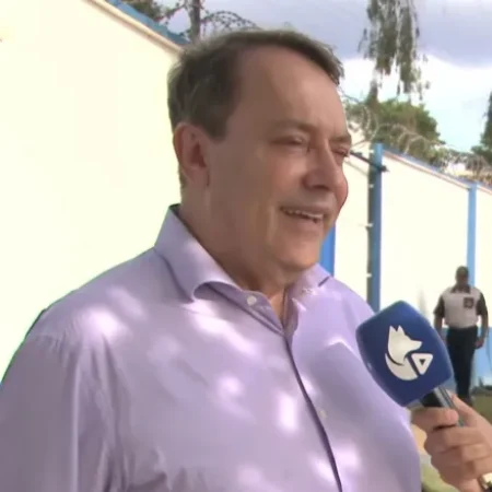 Pedrinho valoriza vitória do Cruzeiro Esporte Clube na Libertadores e pede apoio da torcida em meio à fase difícil