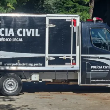 Rabecão da Polícia Civil é furtado dentro do IML de Belo Horizonte; suspeito é preso horas depois