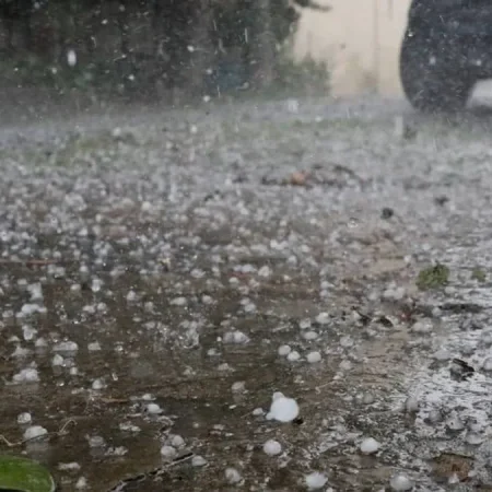 Defesa Civil emite alerta severo para granizo em BH